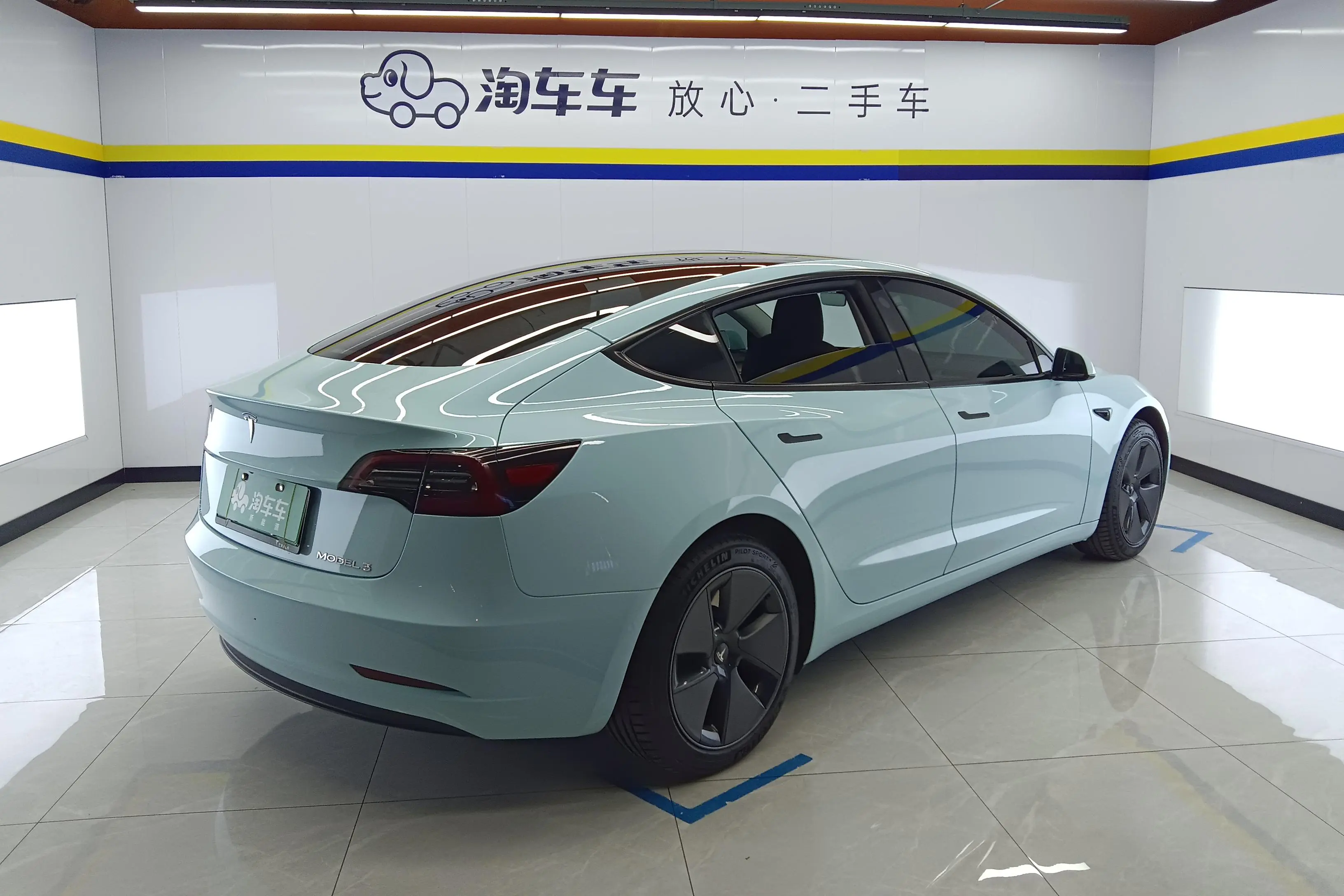 Tesla Model 3  из Китая