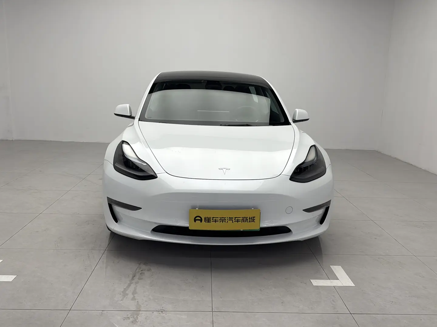 Tesla Model 3  из Китая
