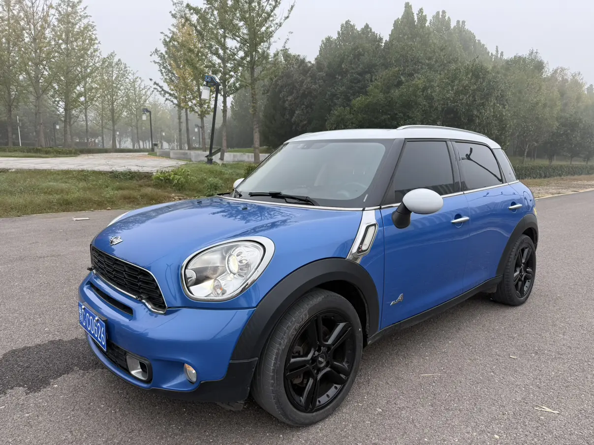 MINI COUNTRYMAN  из Китая