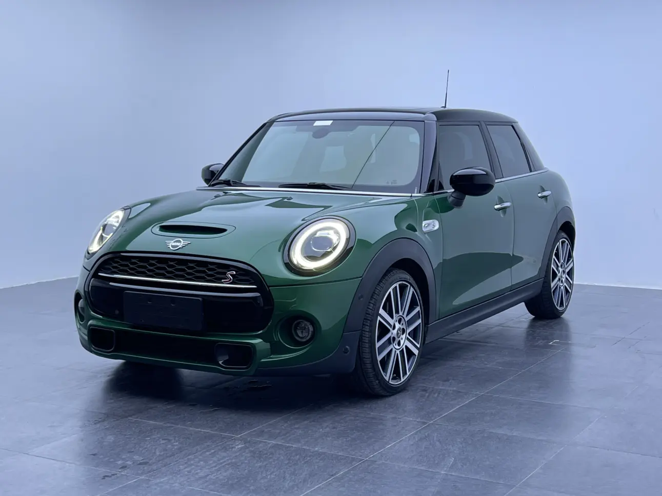 MINI MINI