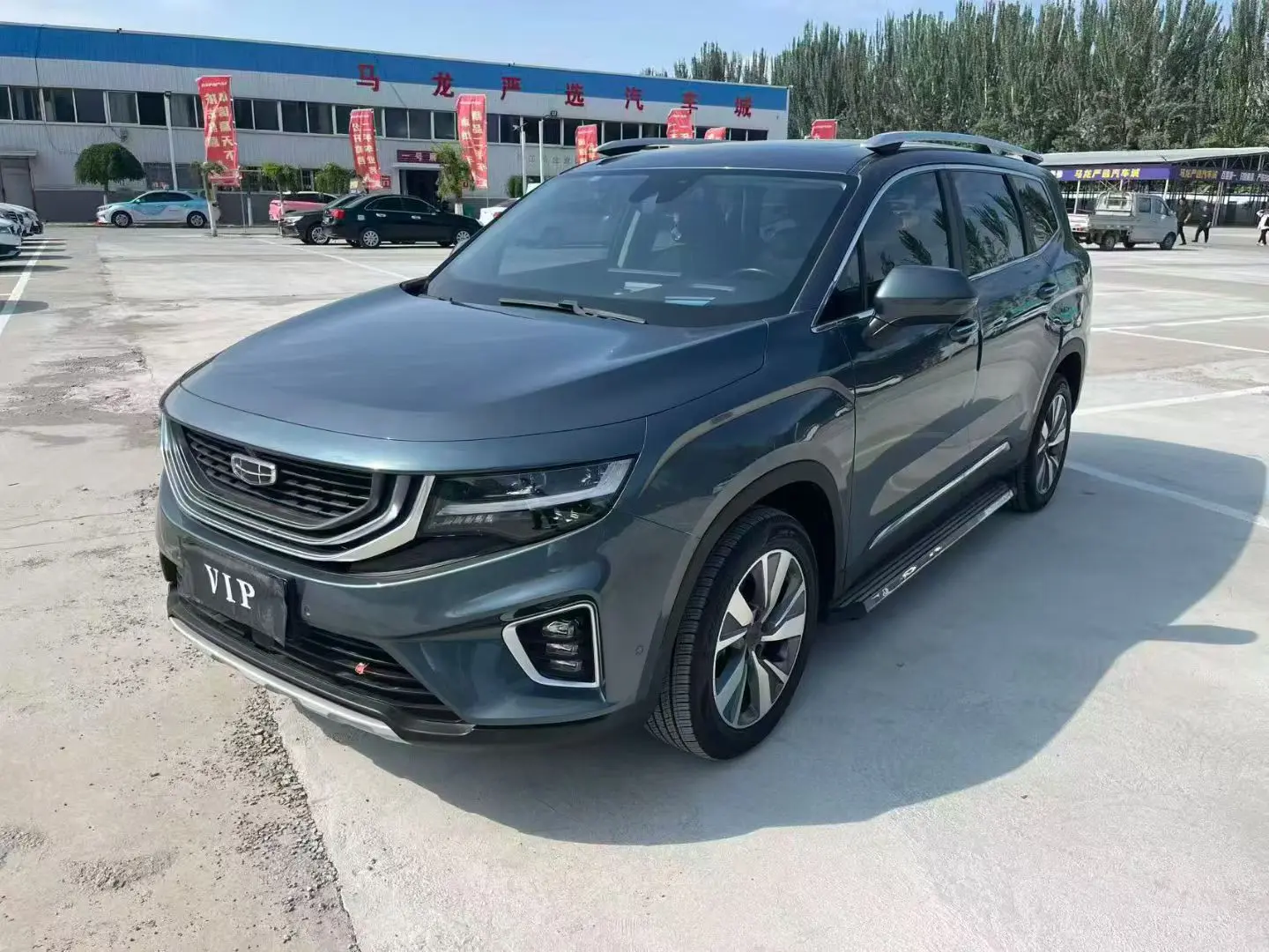 Geely Okavango  из Китая