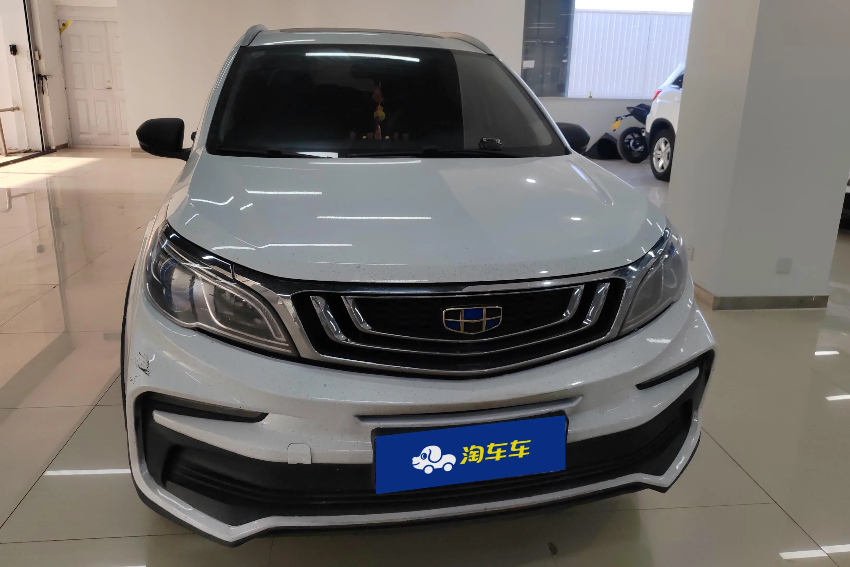 Geely Vision X3  из Китая