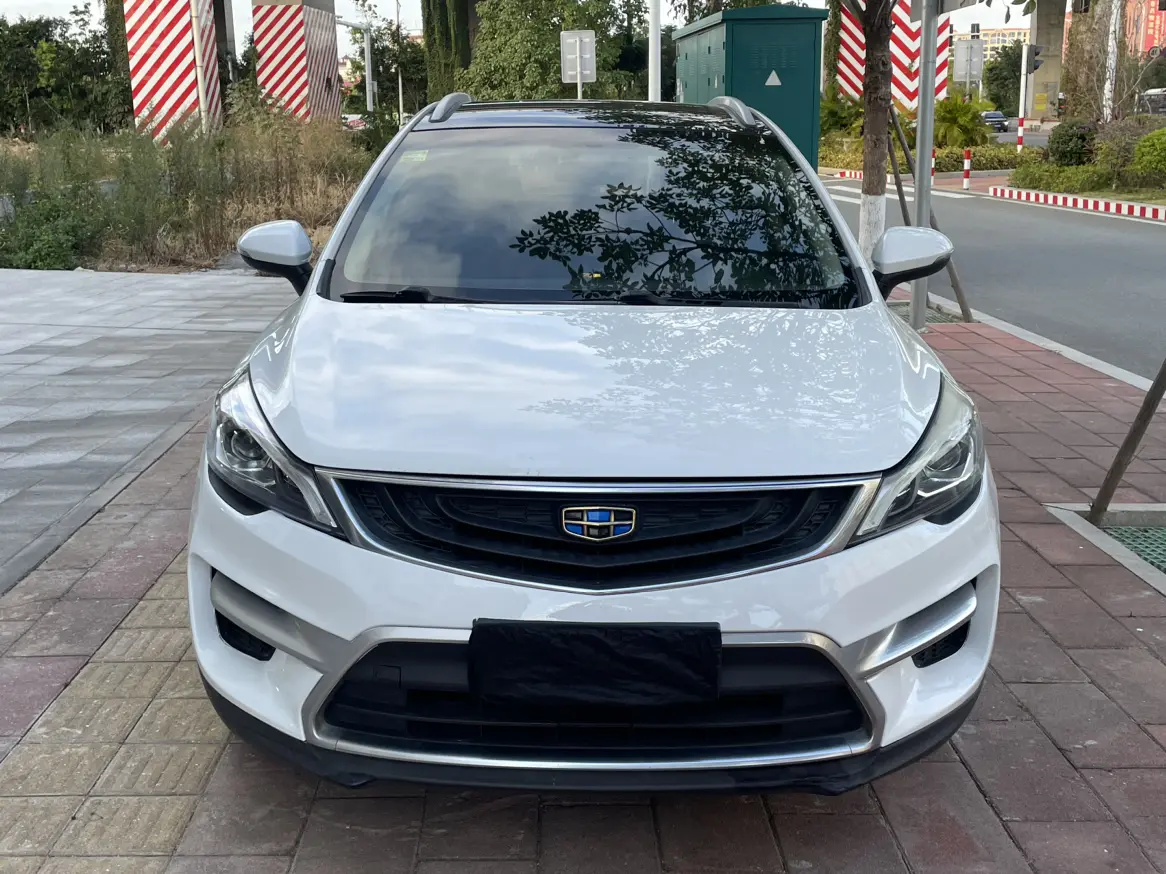 Geely Emgrand GS  из Китая