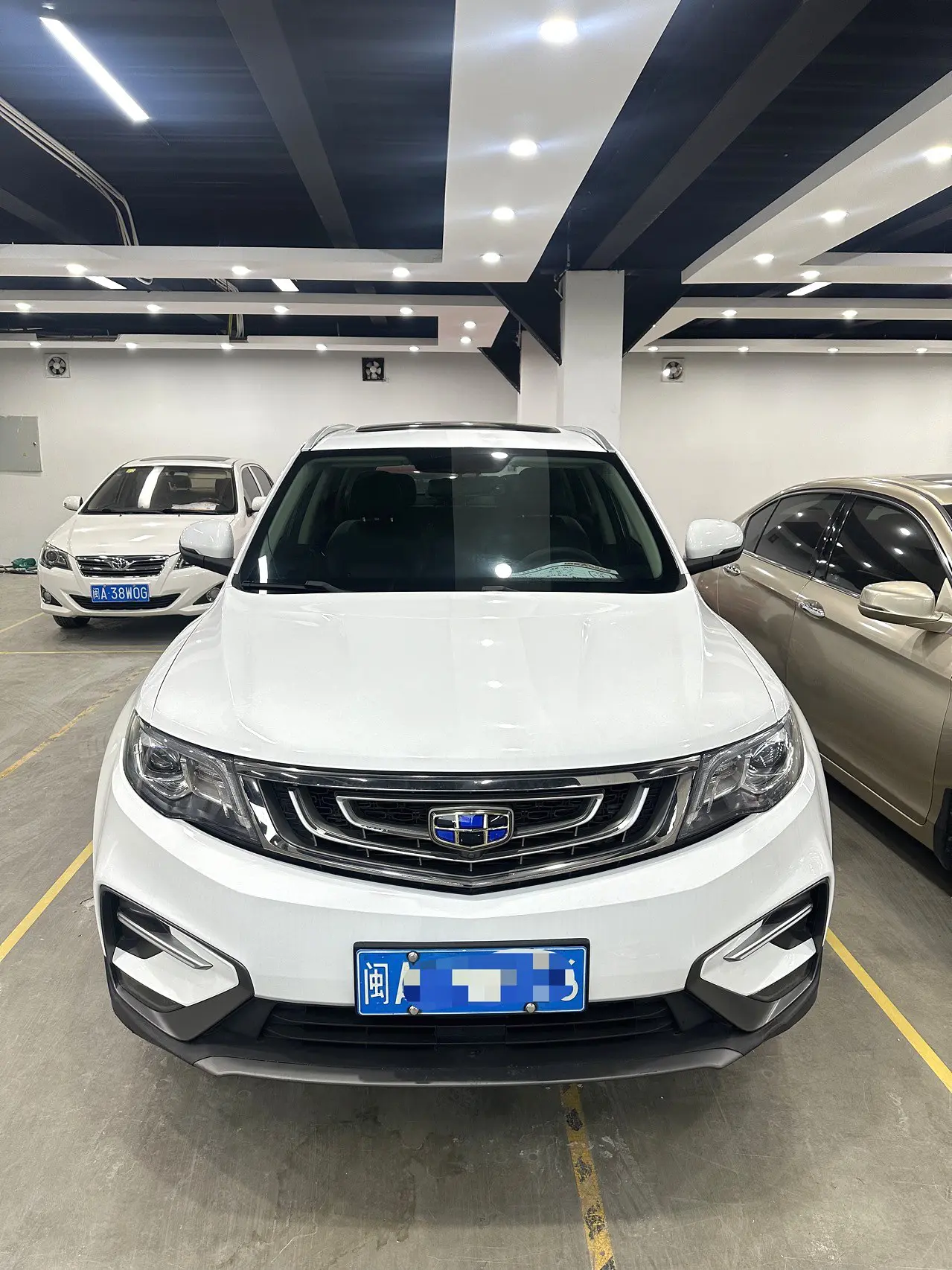 Geely Atlas (Boyue)  из Китая