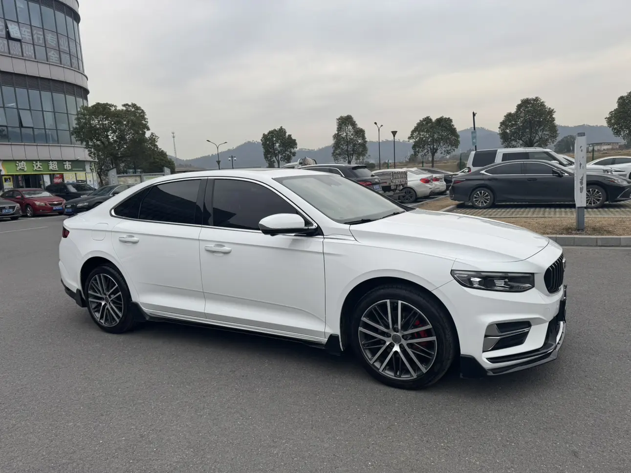 Geely Xing Rui  из Китая