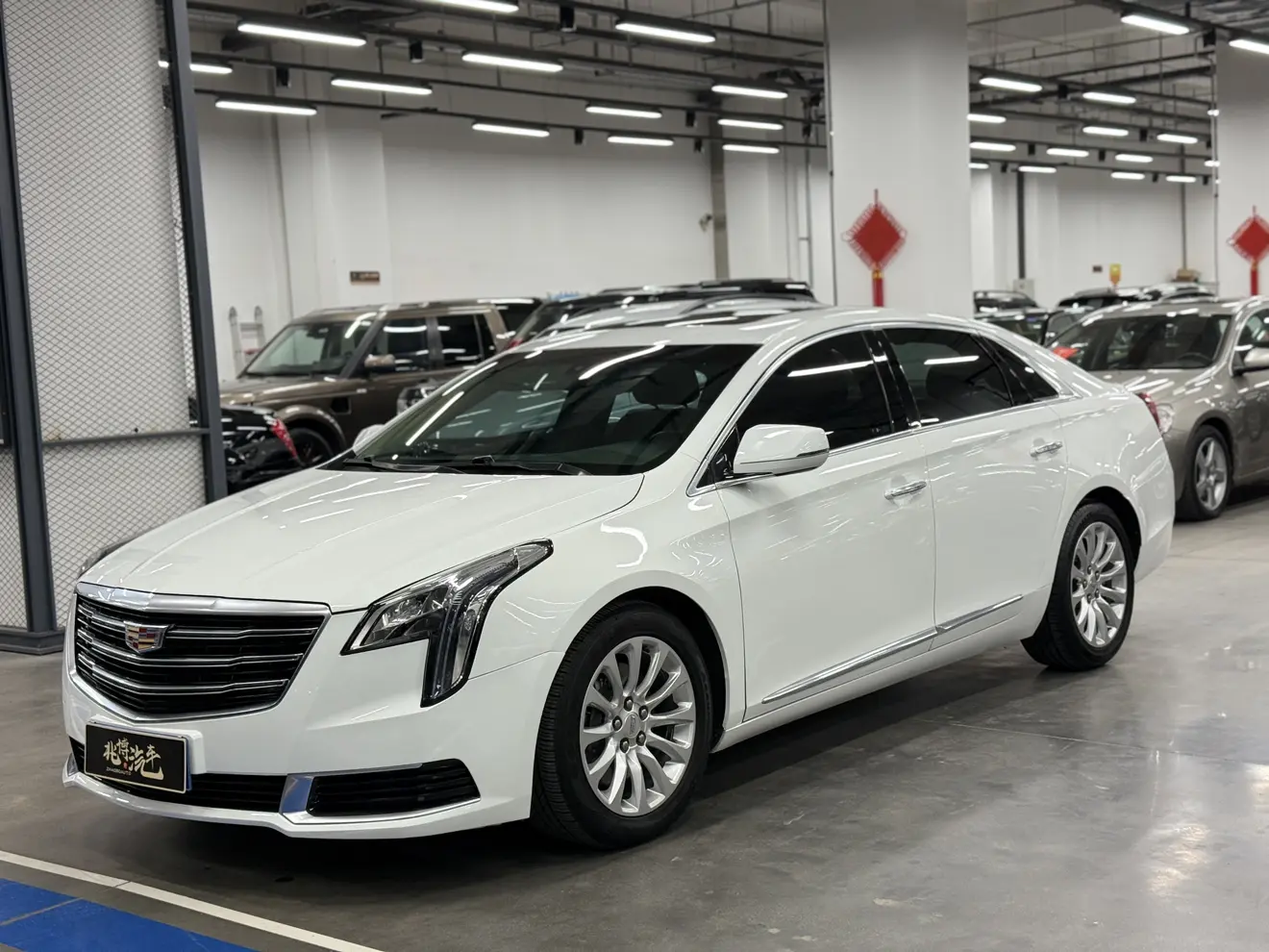 Cadillac XTS  из Китая
