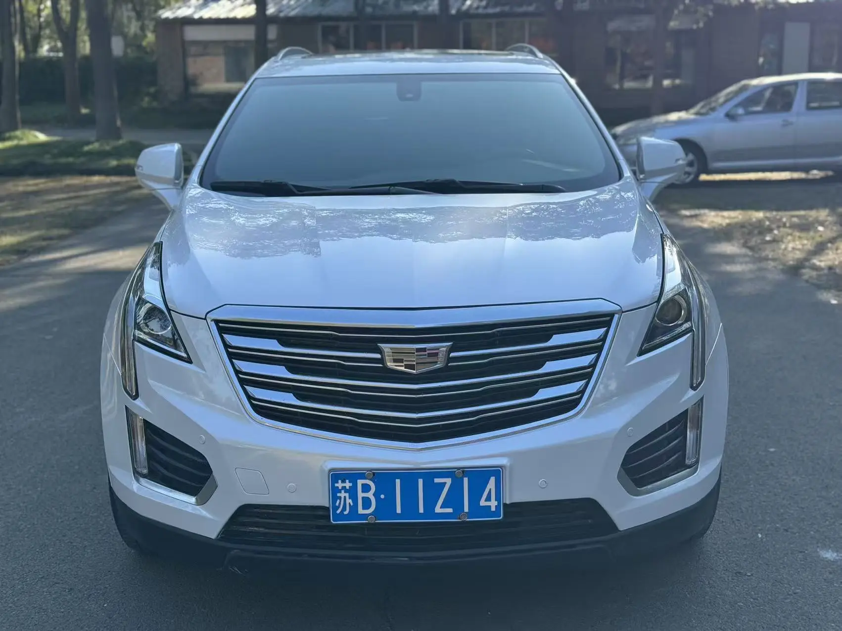 Cadillac XT5  из Китая