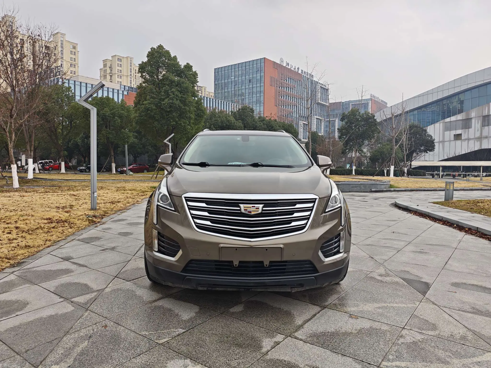 Cadillac XT5  из Китая