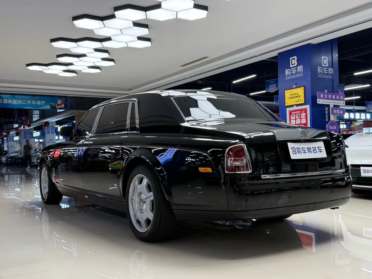 Rolls Royce Phantom  из Китая