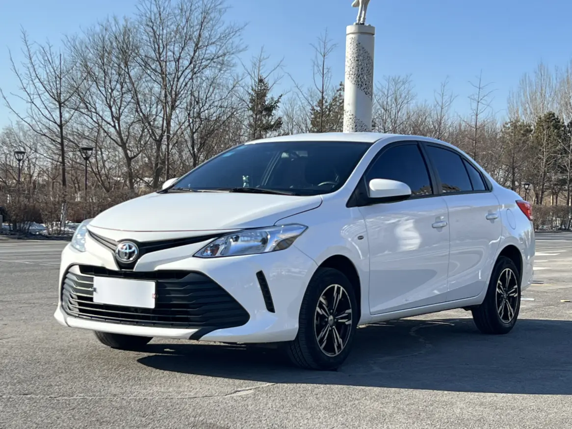 Toyota Vios  из Китая