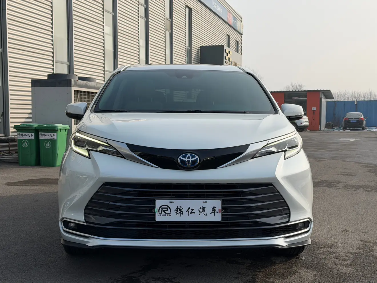 Toyota Sienna  из Китая