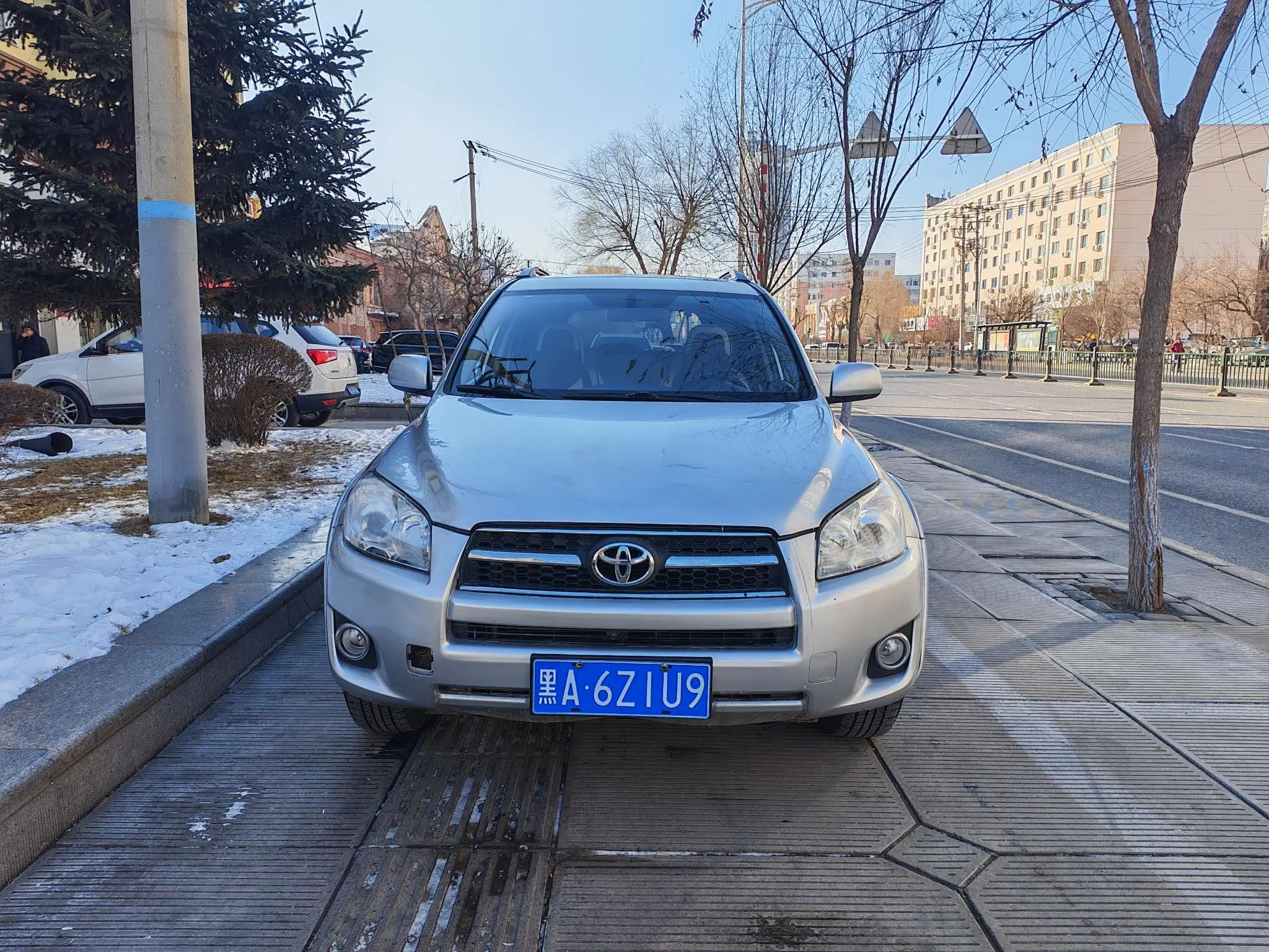 Toyota RAV4  из Китая