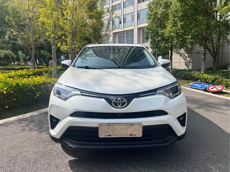 Toyota RAV4  из Китая
