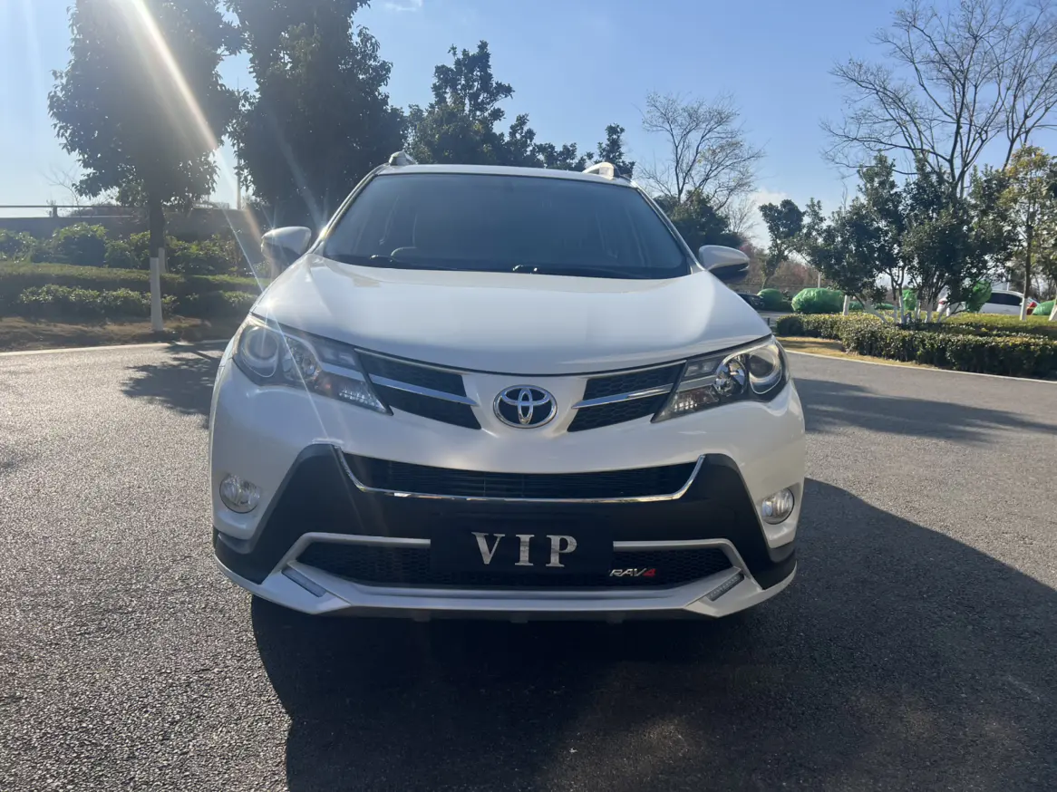Toyota RAV4  из Китая