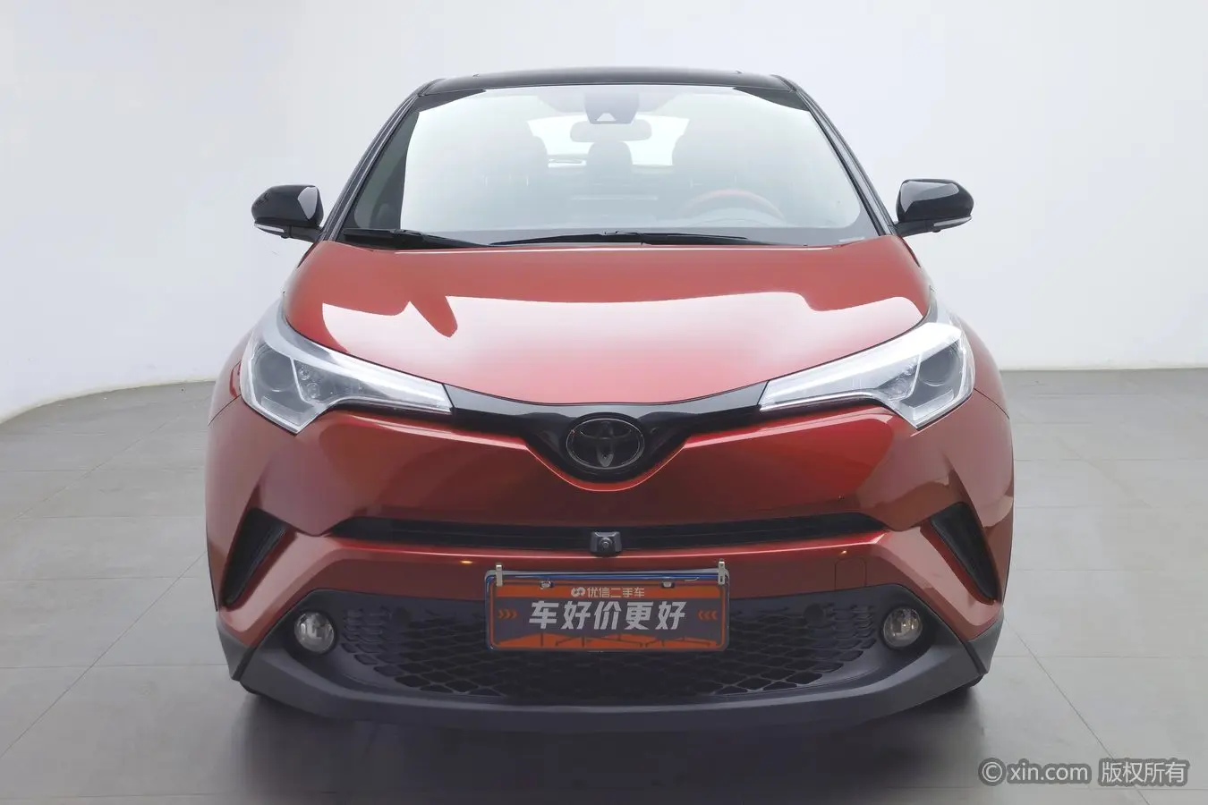 Toyota C-HR  из Китая