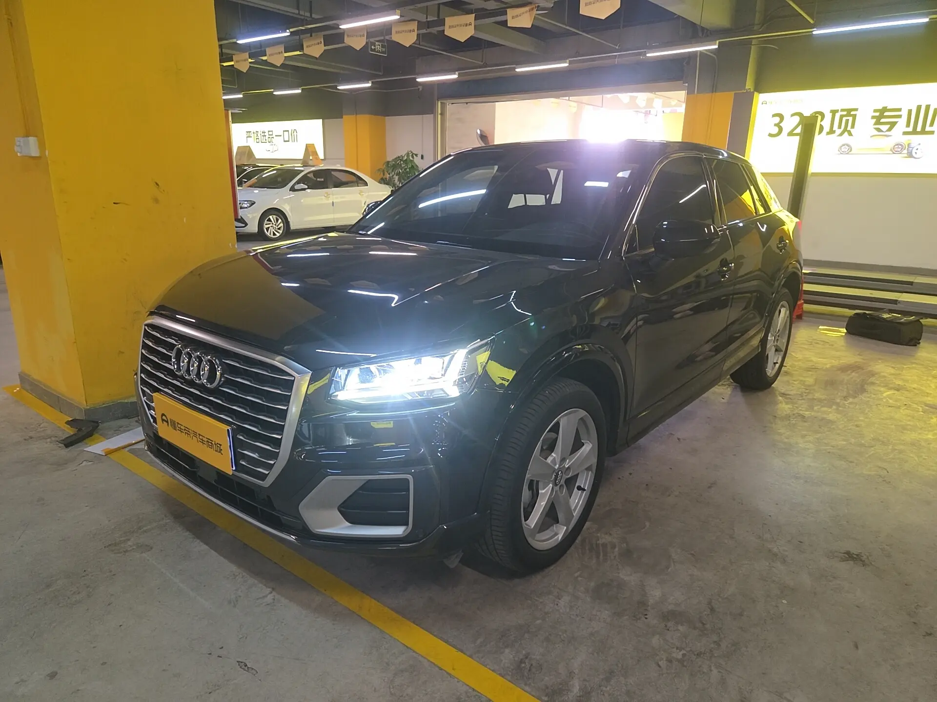 Audi Q2L  из Китая