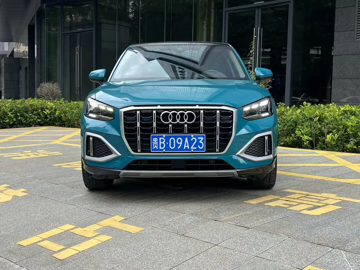 Audi Q2L  из Китая