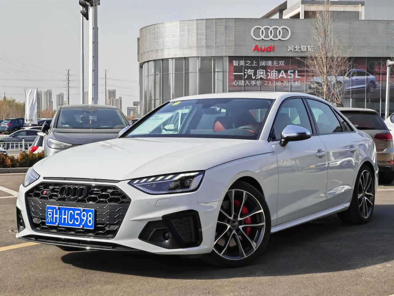 Audi S4  из Китая