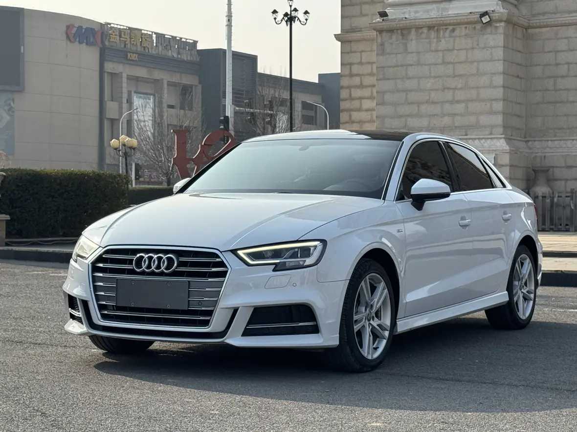 Audi A3  из Китая