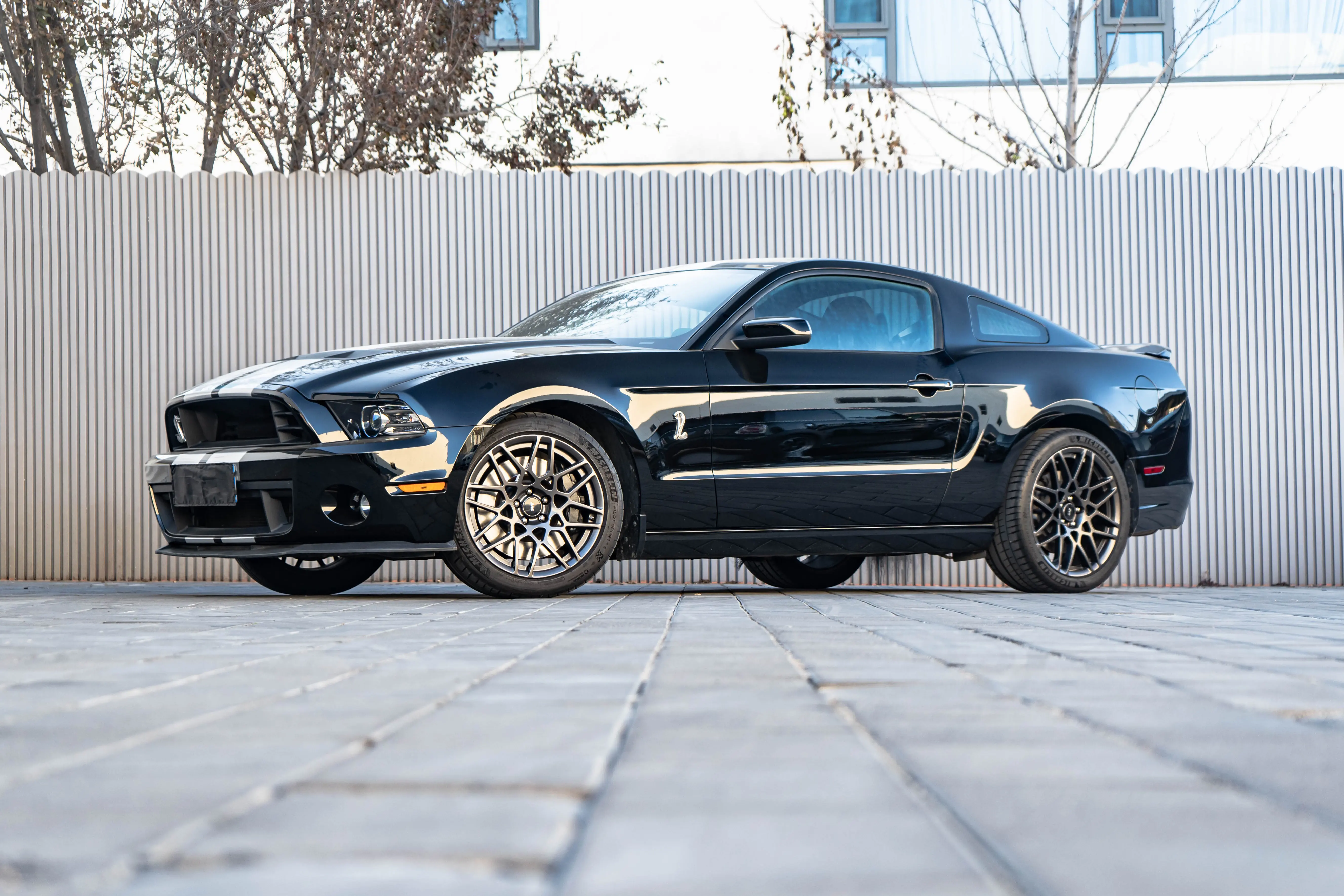 Ford Mustang  из Китая
