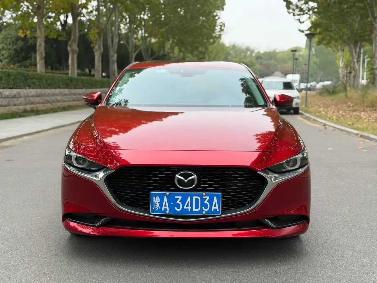 Mazda Axela (Mazda3)  из Китая