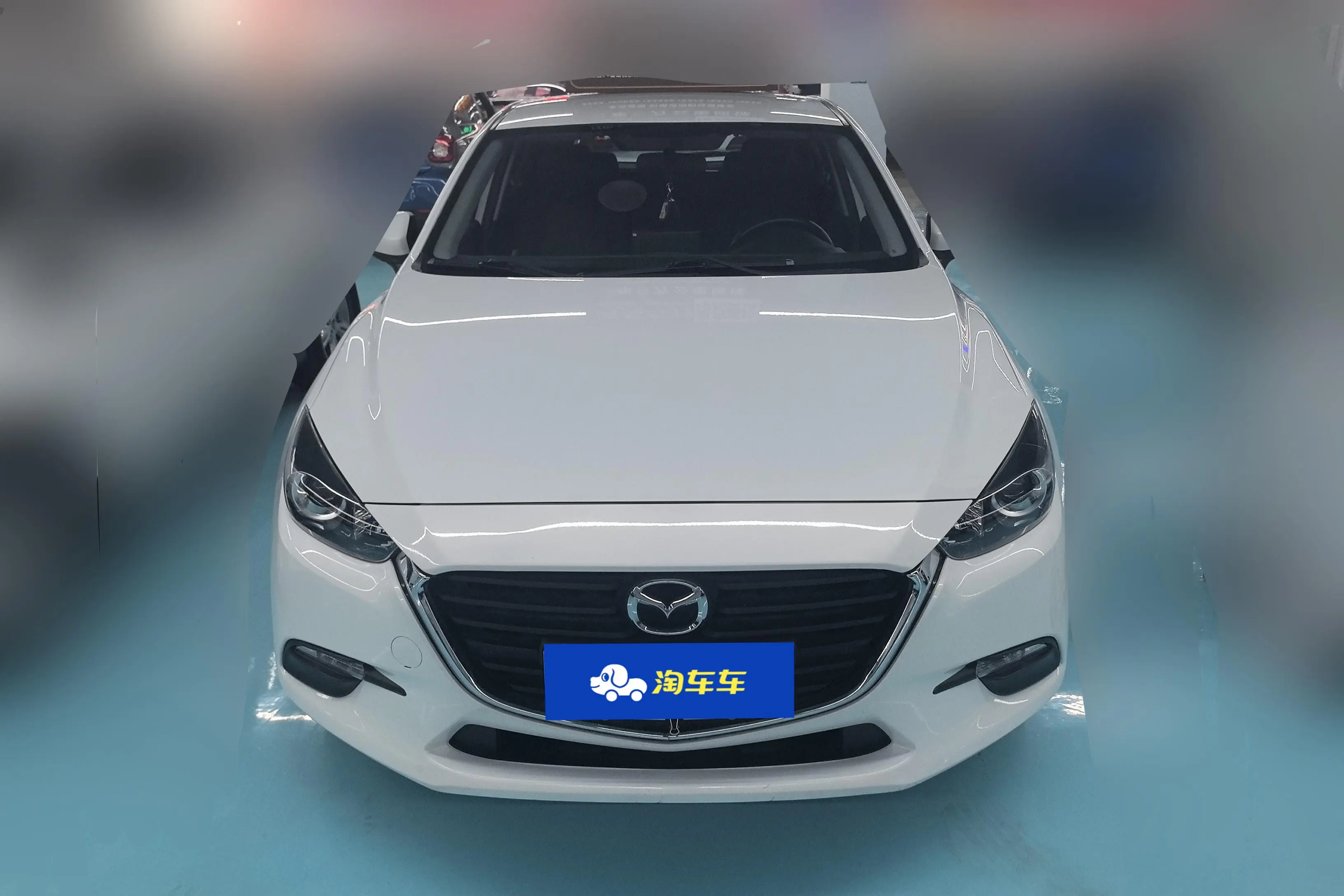 Mazda Axela (Mazda3)  из Китая