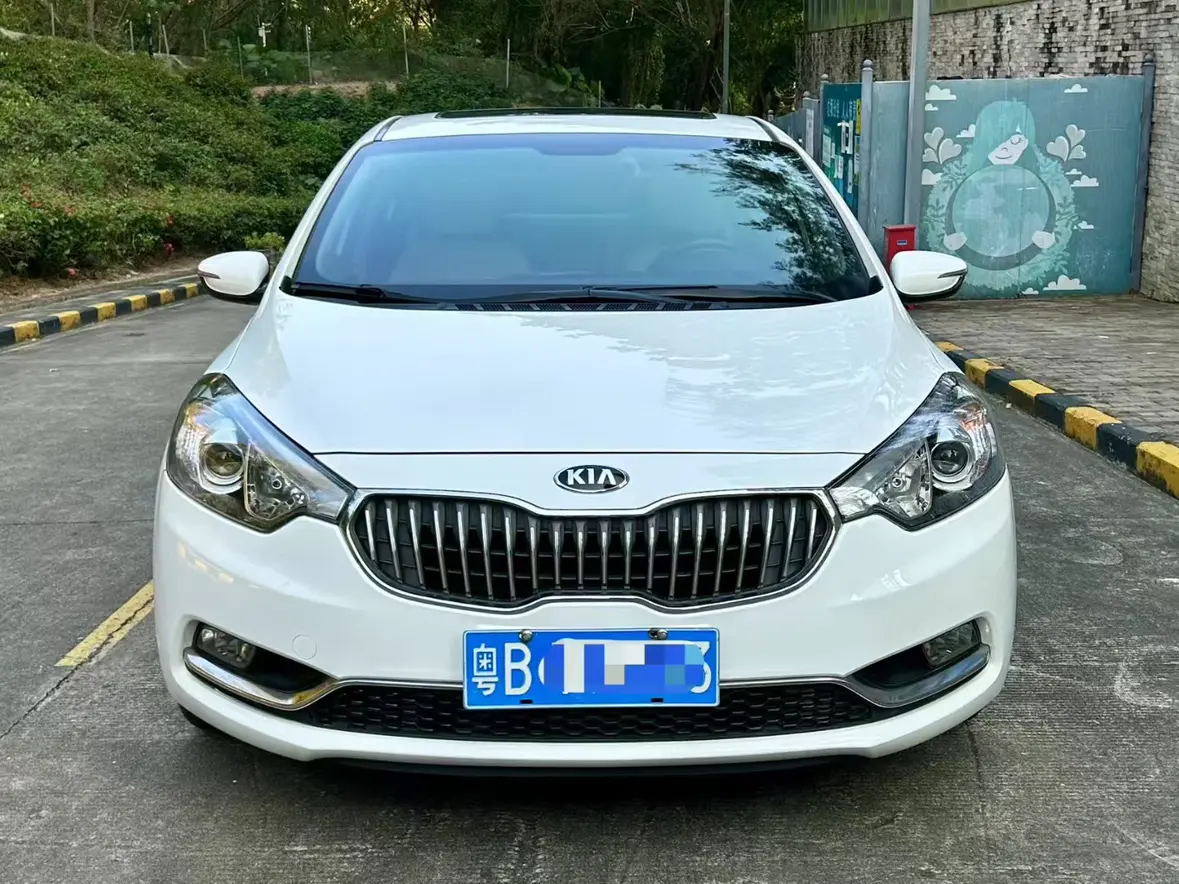 Kia K3  из Китая