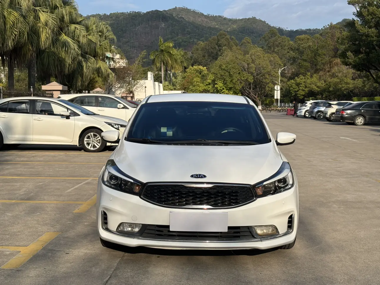 Kia K3  из Китая