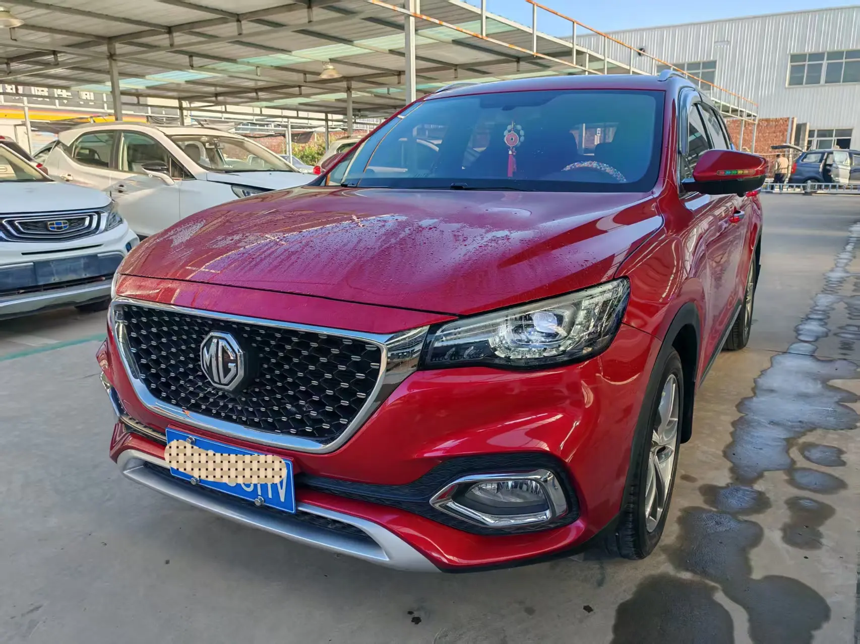 MG H.S.  из Китая