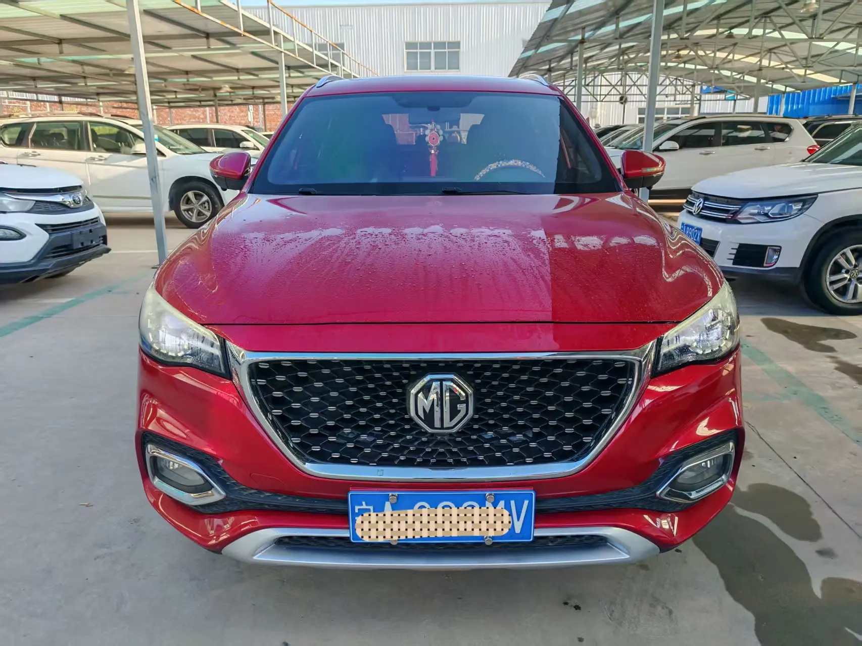 MG H.S.  из Китая