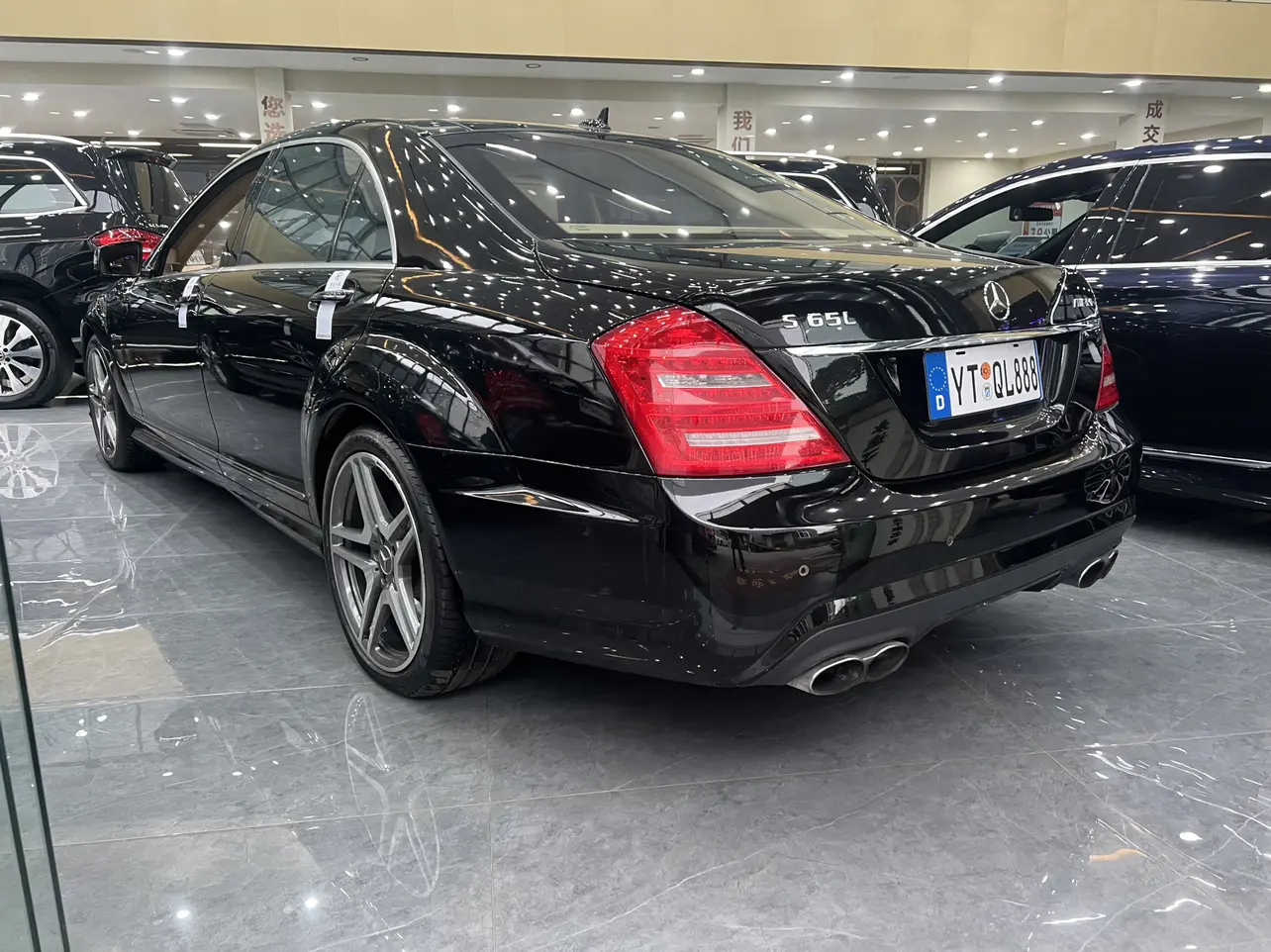 Mercedes-Benz S-Class AMG  из Китая