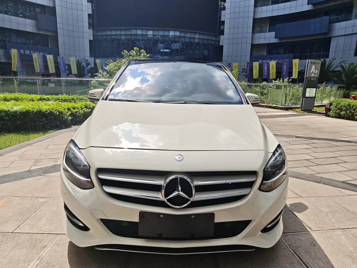 Mercedes-Benz Mercedes Benz B Class  из Китая