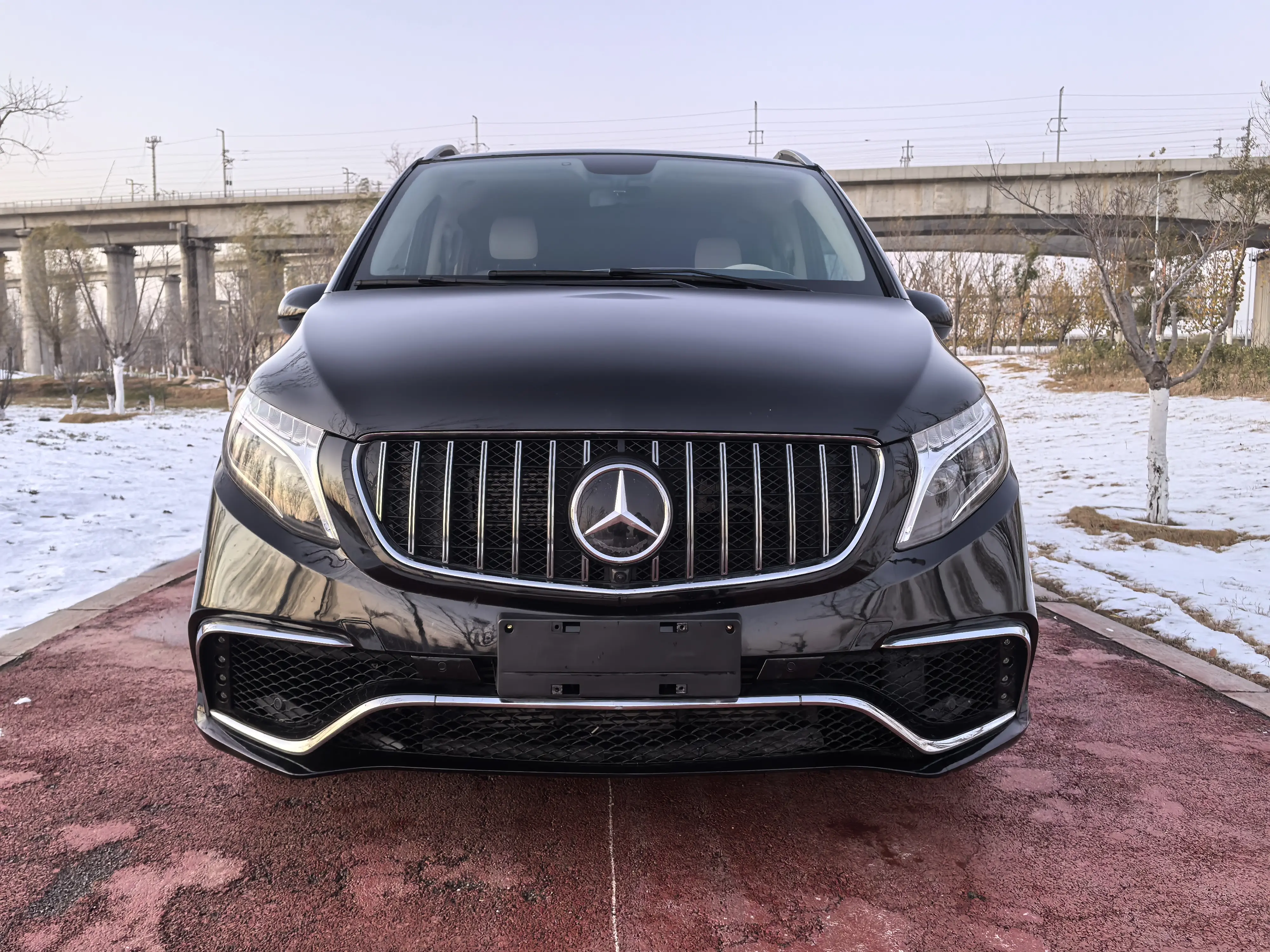 Mercedes-Benz Vito  из Китая