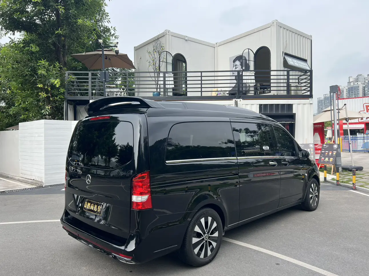 Mercedes-Benz Vito  из Китая