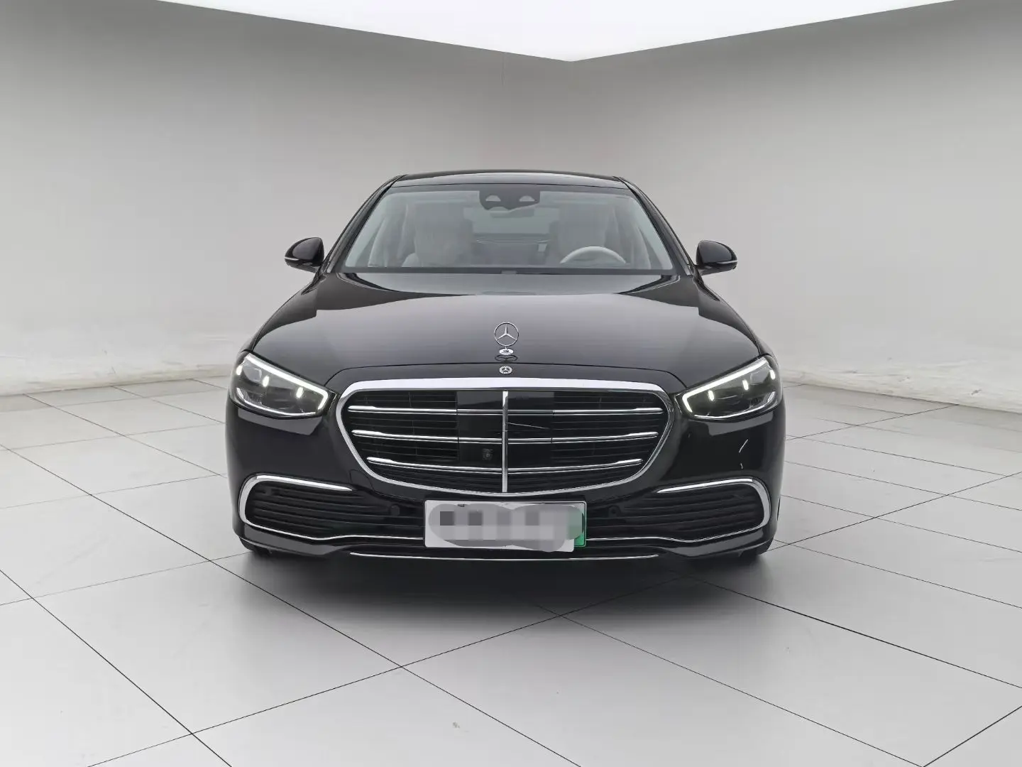 Mercedes-Benz S-Class PHEV  из Китая