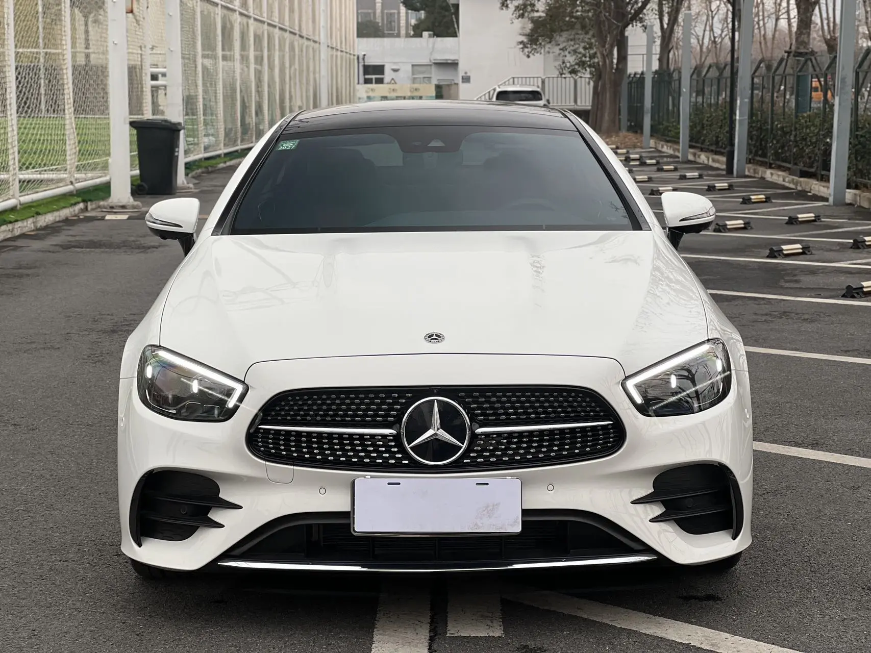 Mercedes-Benz E-Class  из Китая