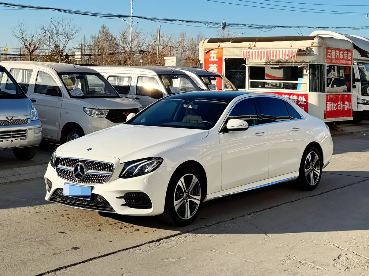 Mercedes-Benz E-Class  из Китая