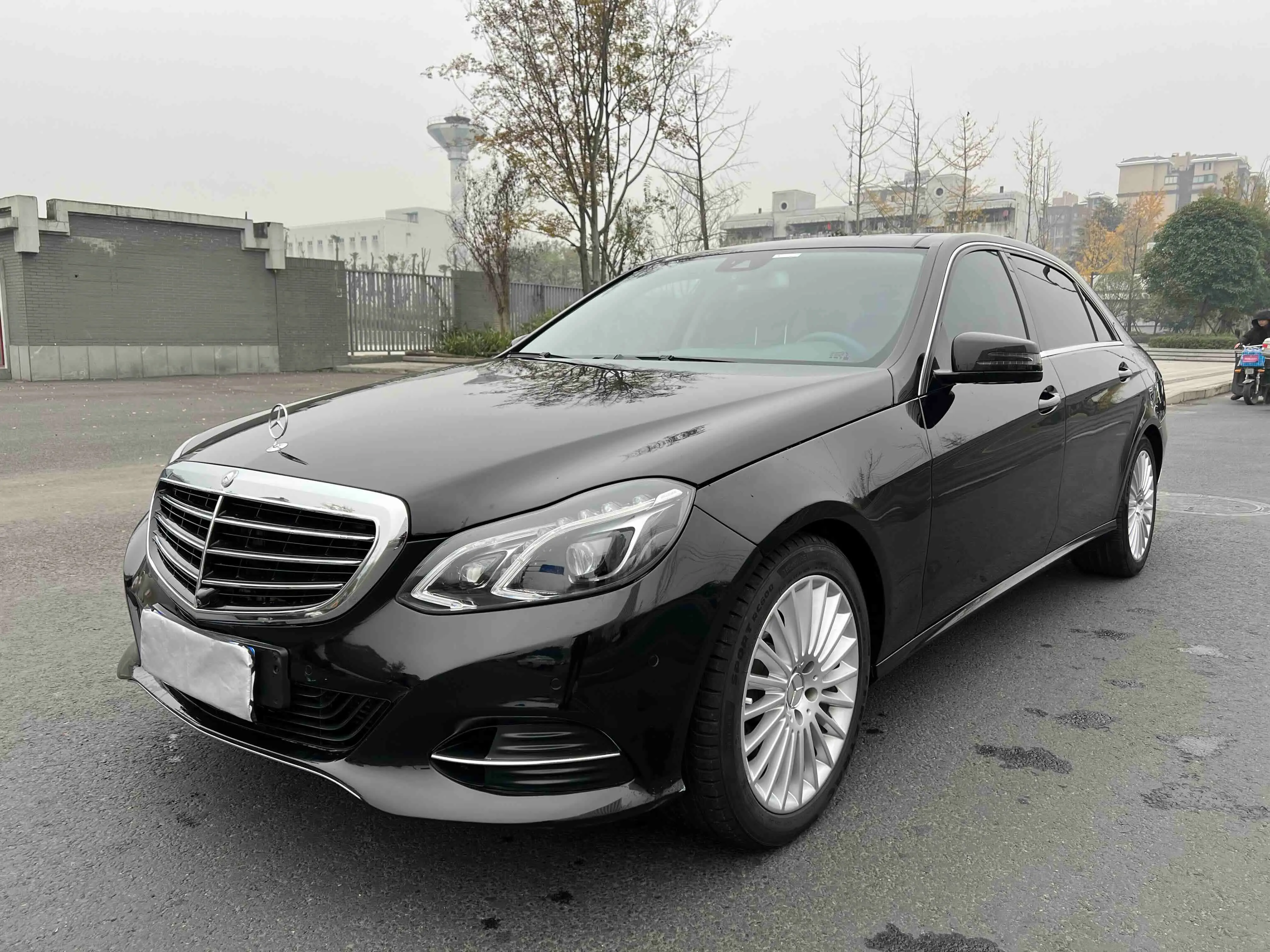 Mercedes-Benz E-Class  из Китая