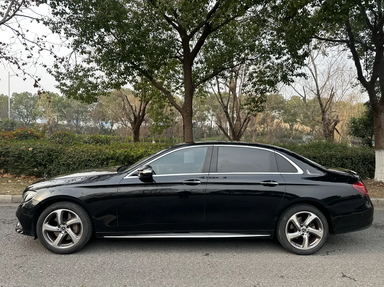 Mercedes-Benz E-Class  из Китая