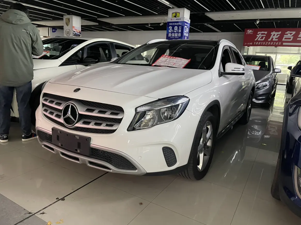 Mercedes-Benz GLA  из Китая