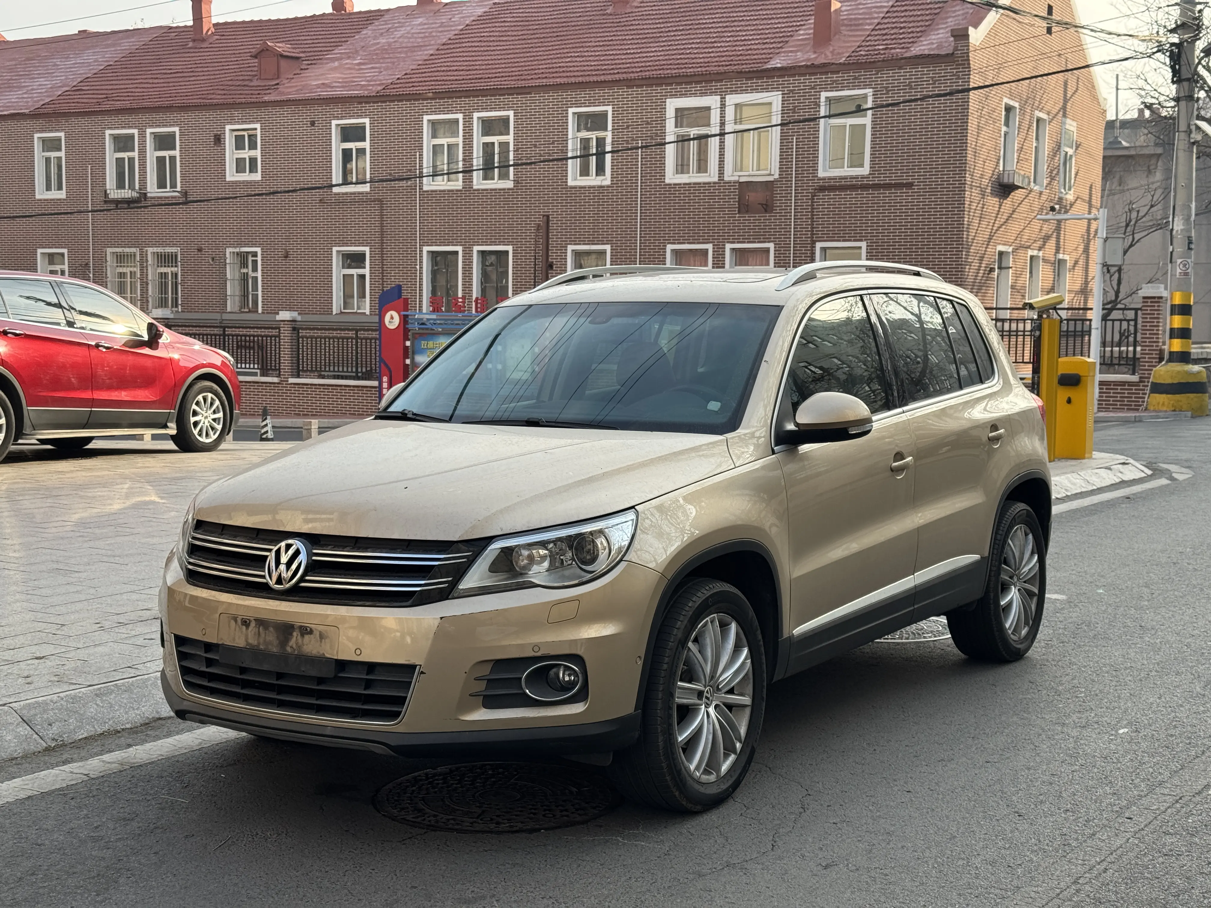 Volkswagen Tiguan  из Китая