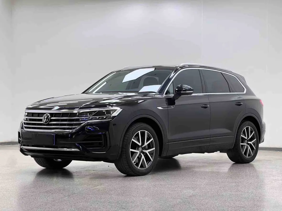 Volkswagen Touareg  из Китая