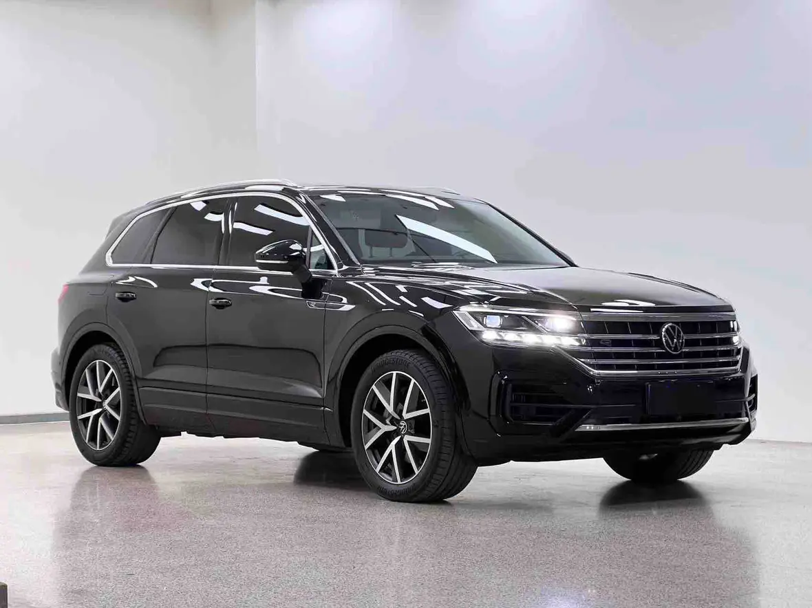 Volkswagen Touareg  из Китая