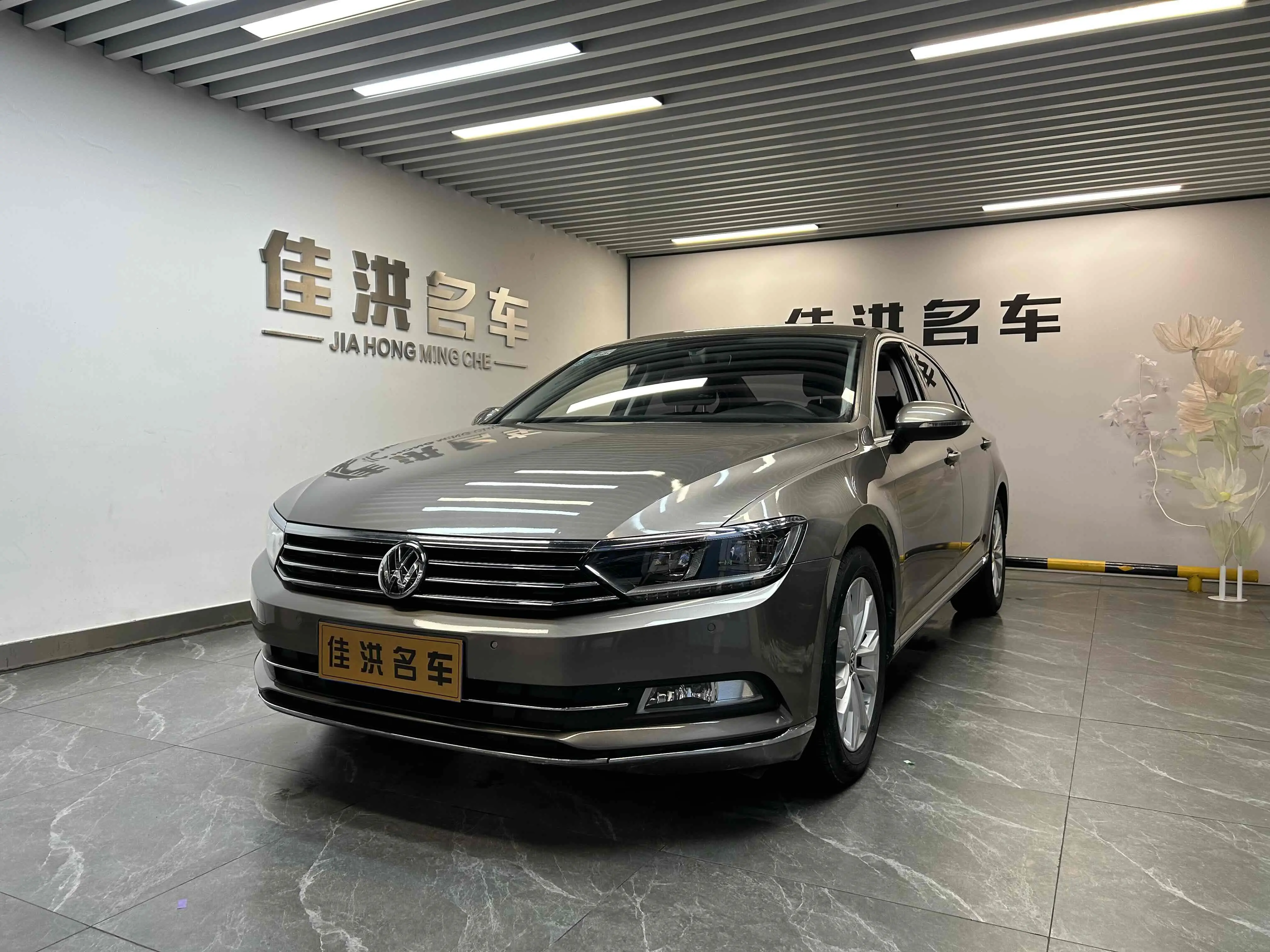 Volkswagen Magotan  из Китая