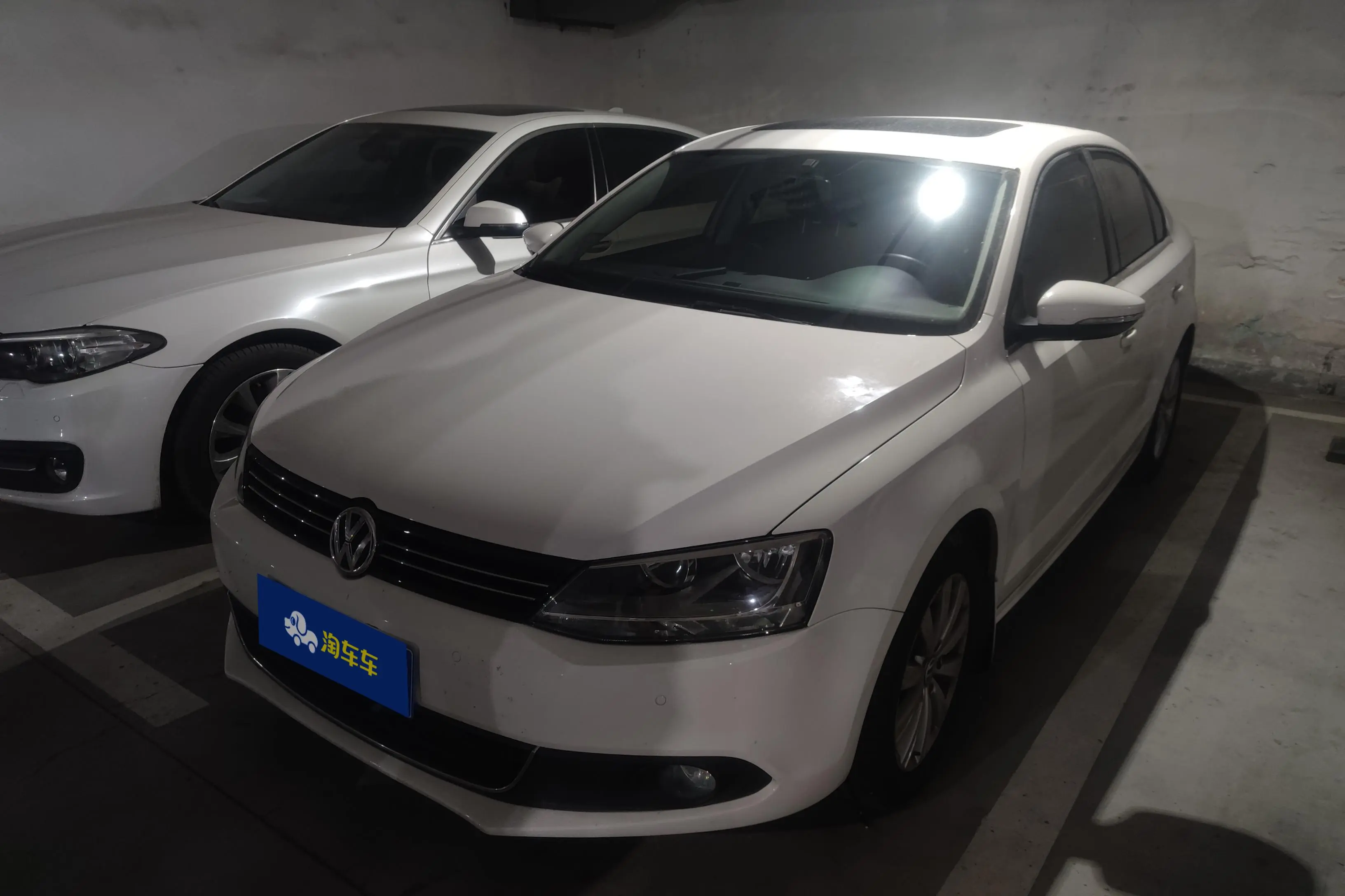 Volkswagen Sagitar  из Китая