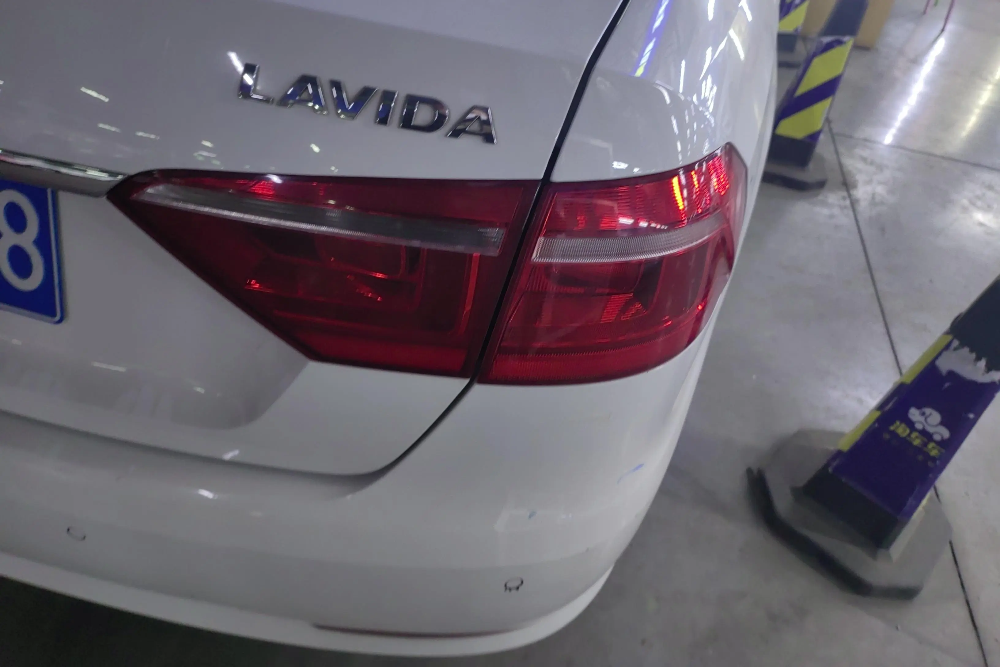 Volkswagen Lavida  из Китая