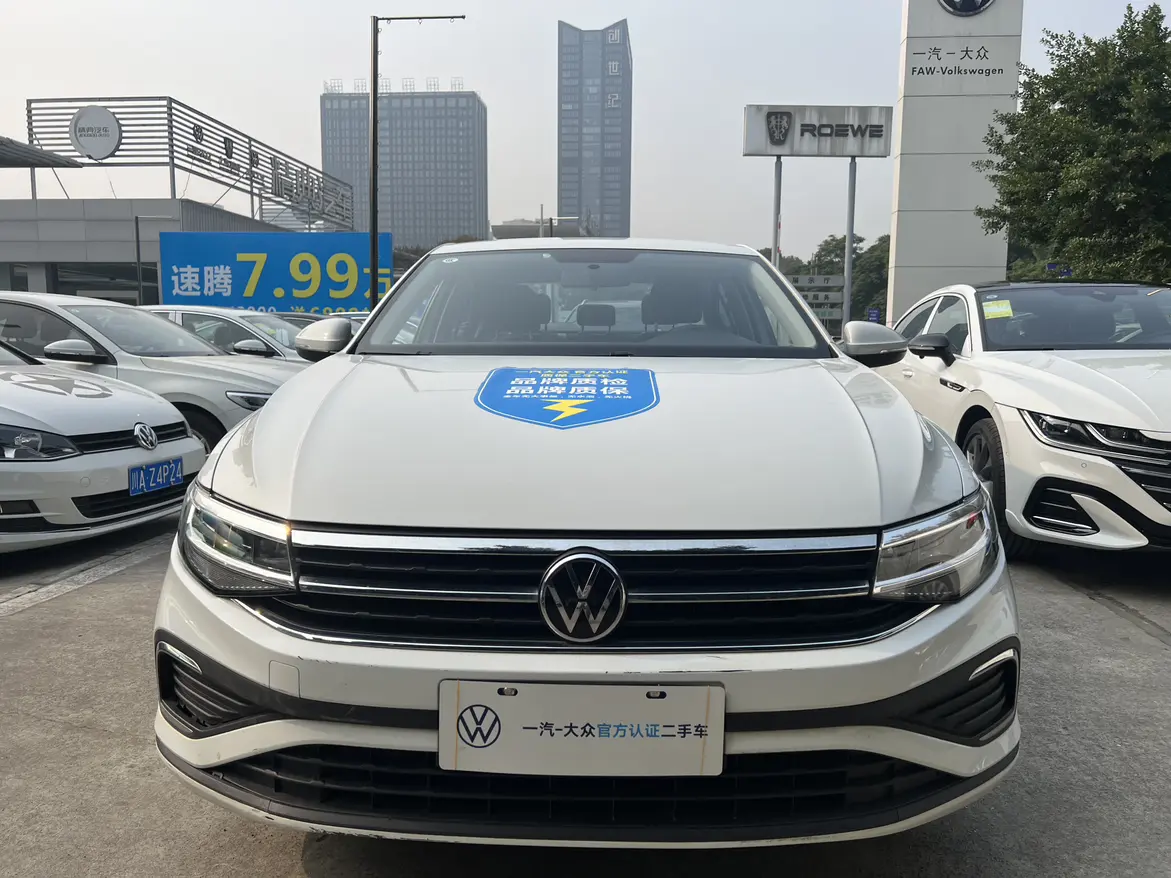 Volkswagen Bora  из Китая