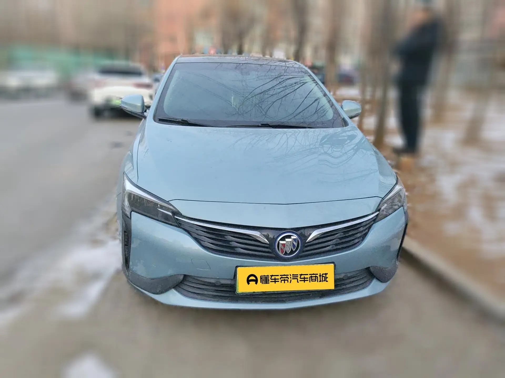 Buick Weilan 6 PHEV  из Китая