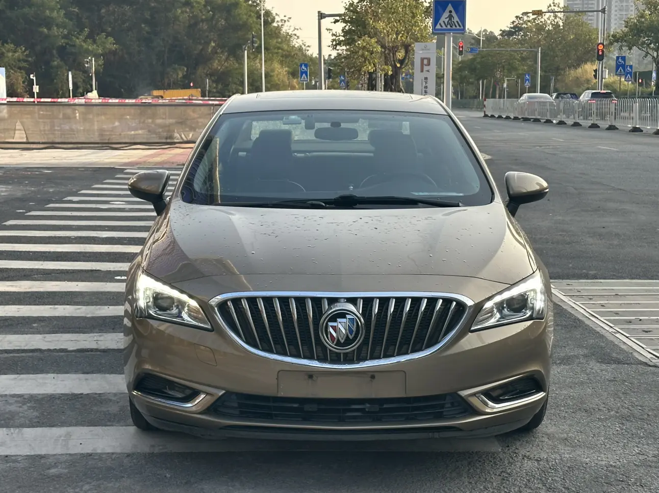 Buick Valeant  из Китая