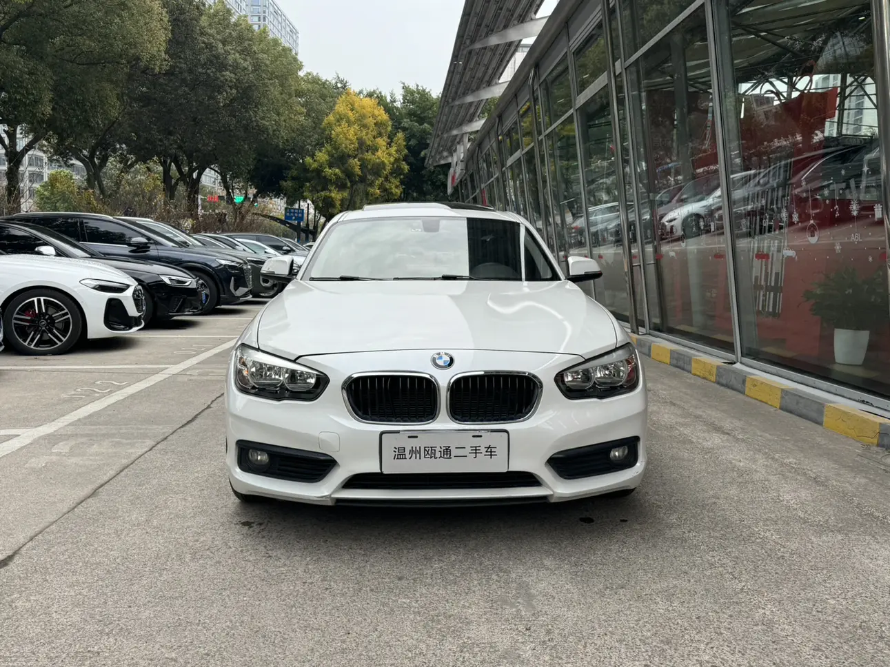 BMW 1 Series  из Китая